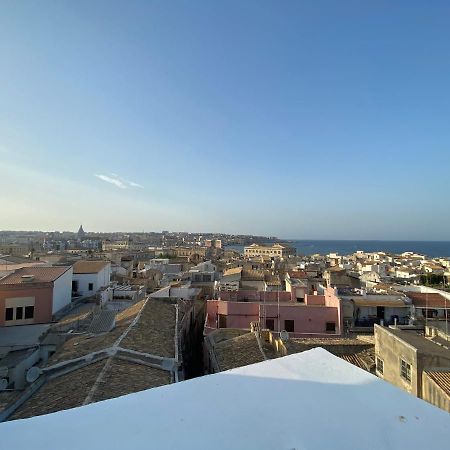 Terrazza Dei Mori - Seaview Terrace In Ortigia Apartman Szirakúza Kültér fotó