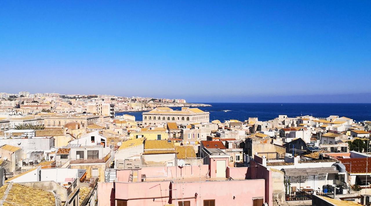 Terrazza Dei Mori - Seaview Terrace In Ortigia Apartman Szirakúza Kültér fotó