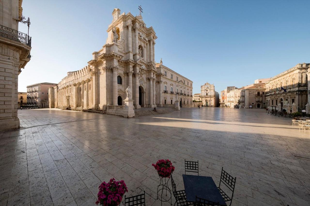 Terrazza Dei Mori - Seaview Terrace In Ortigia Apartman Szirakúza Kültér fotó