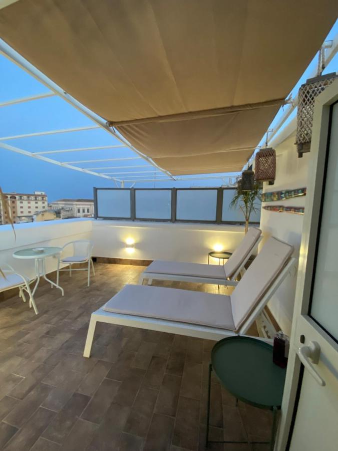 Terrazza Dei Mori - Seaview Terrace In Ortigia Apartman Szirakúza Kültér fotó
