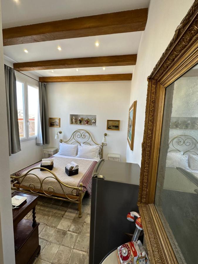 Terrazza Dei Mori - Seaview Terrace In Ortigia Apartman Szirakúza Kültér fotó